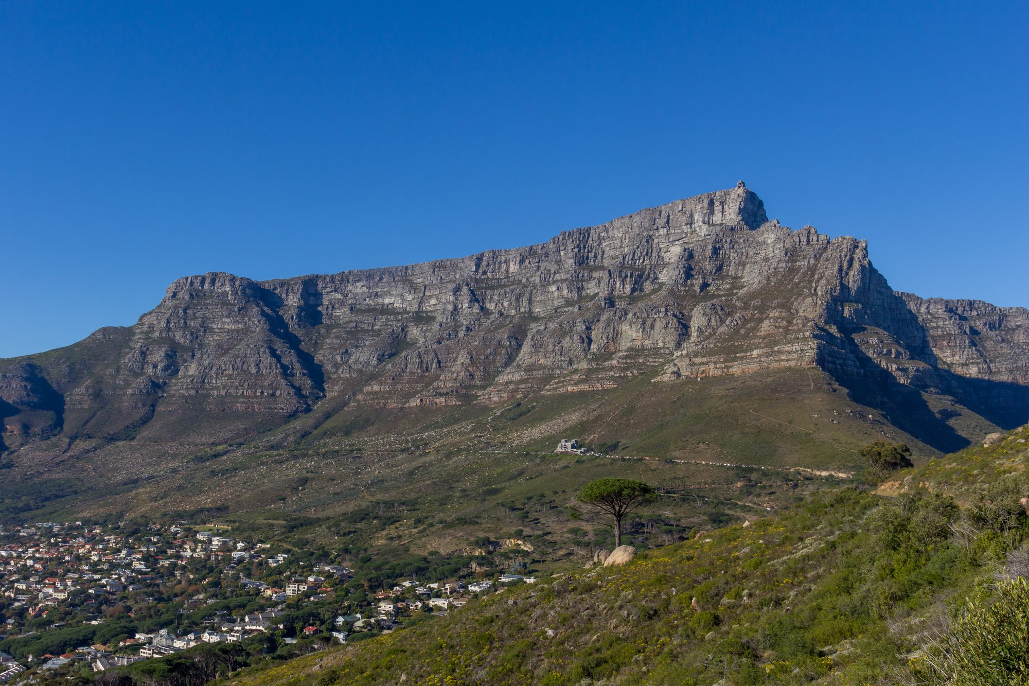 Table Mountain seen from Signal Hill, with the upper cableway station on the summit